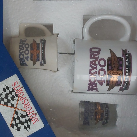 NASCAR Brickyard 400 inaugural race glassware set - NWT - Picture 2 of 10